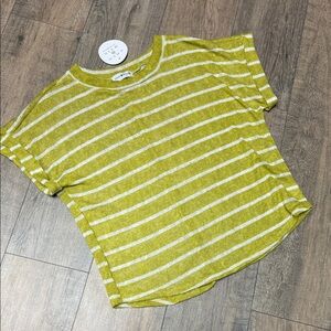 NWT Lightweight Striped Short-Sleeve Crew Sweater Tee in Chartreuse and White